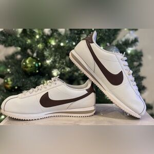 Nike White and Dark Brown Sneakers